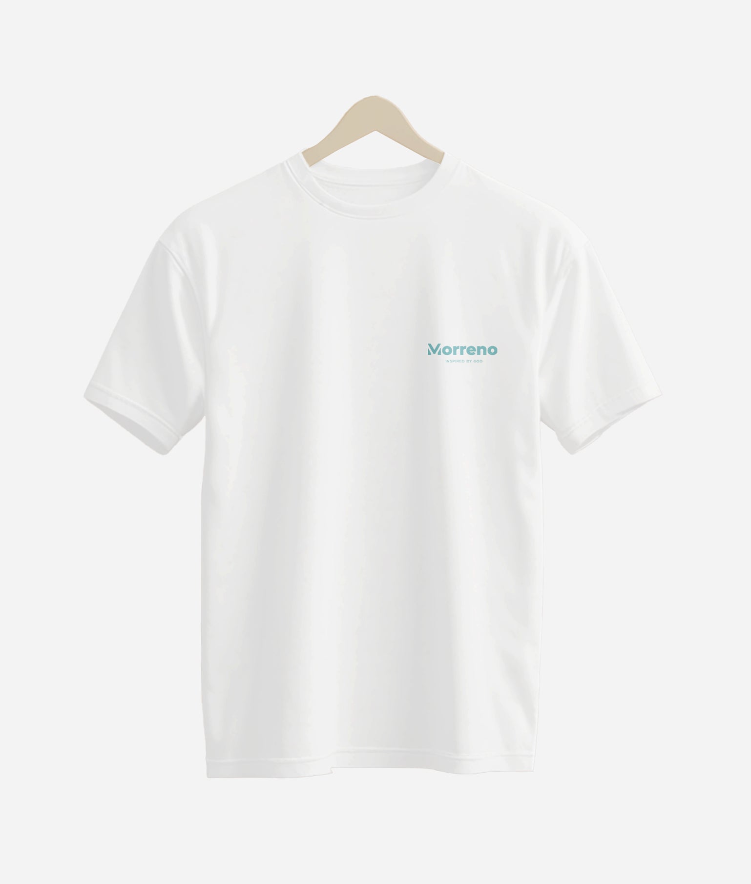 Camiseta blanca con el diseño 'Morreno', ideal para un look casual y fresco.