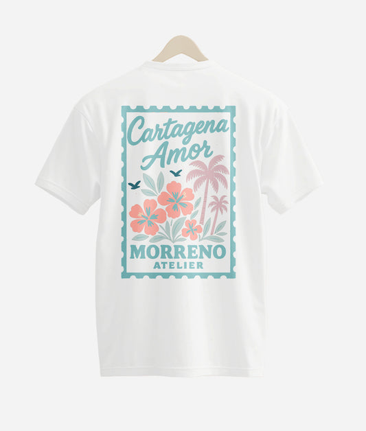 Camiseta Cartagena Azul con diseño gráfico "Cartagena Amor" en la parte trasera, estilo moderno y colorido.